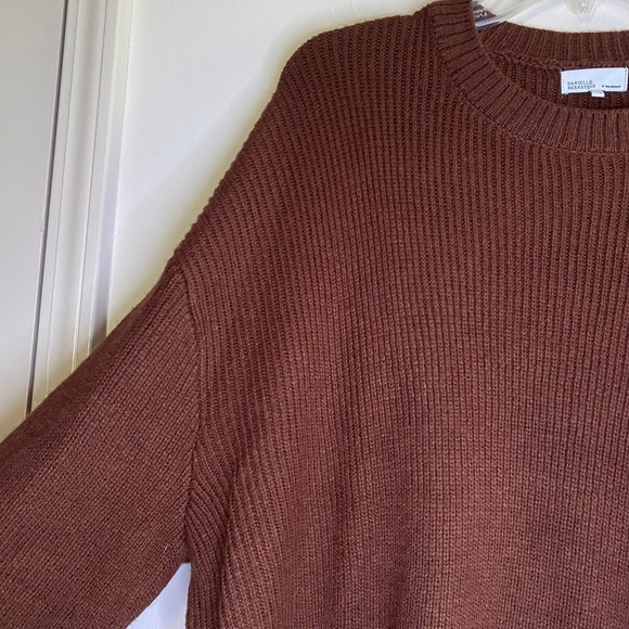 DANIELLE BERNSTEIN WEWOREWHAT Woman's size large L XL oversized shrug sweater - Picture 9 of 11